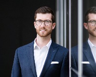 Philip Holdsworth: Commercial Litigation Lawyer Ontario